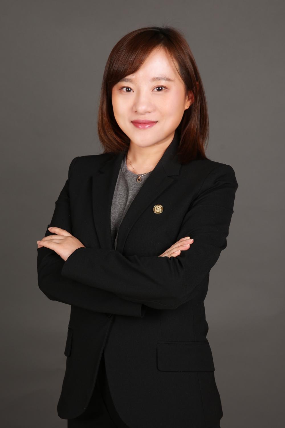 包陈妍