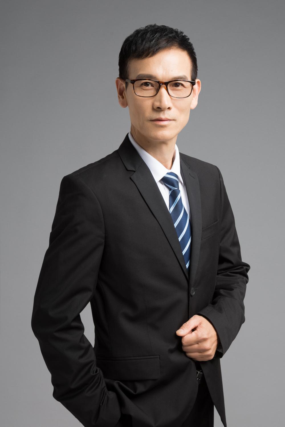 梁忠平