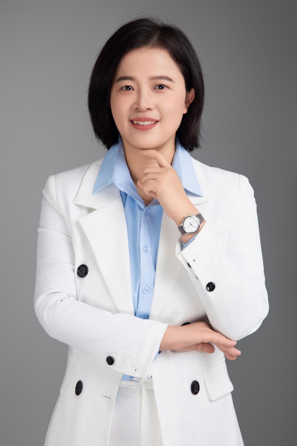 沈玲彩
