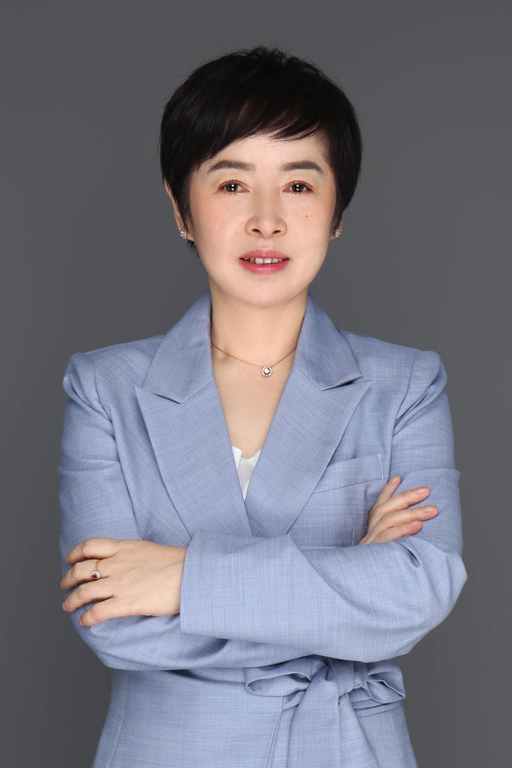 万明红