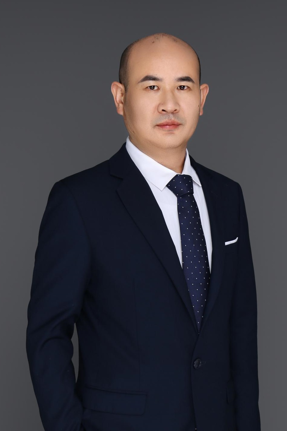 陈红伟