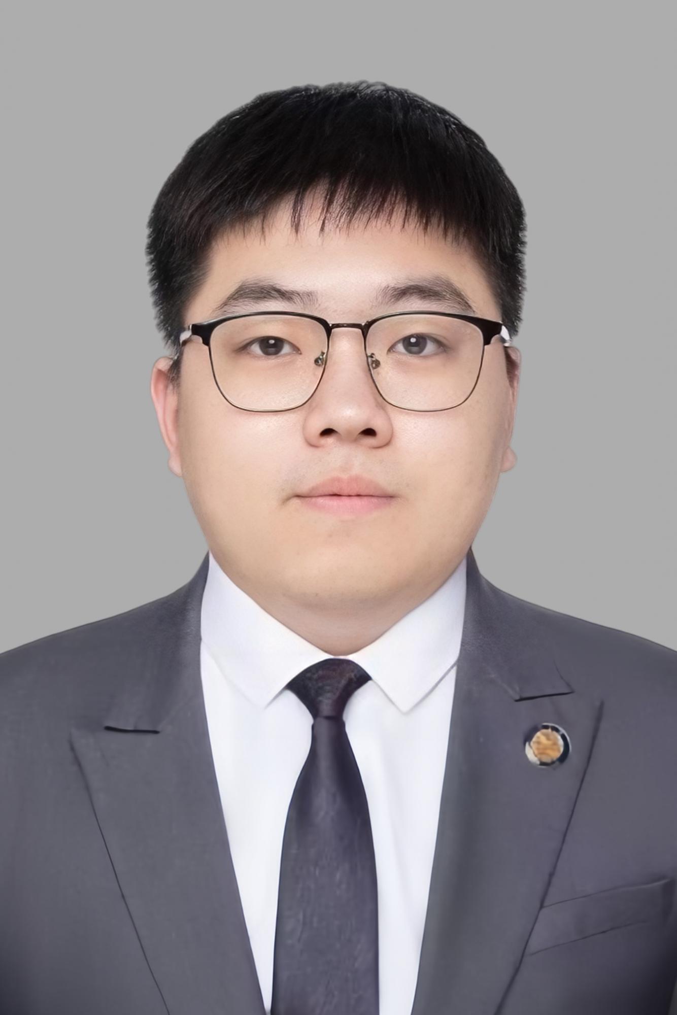 张晗
