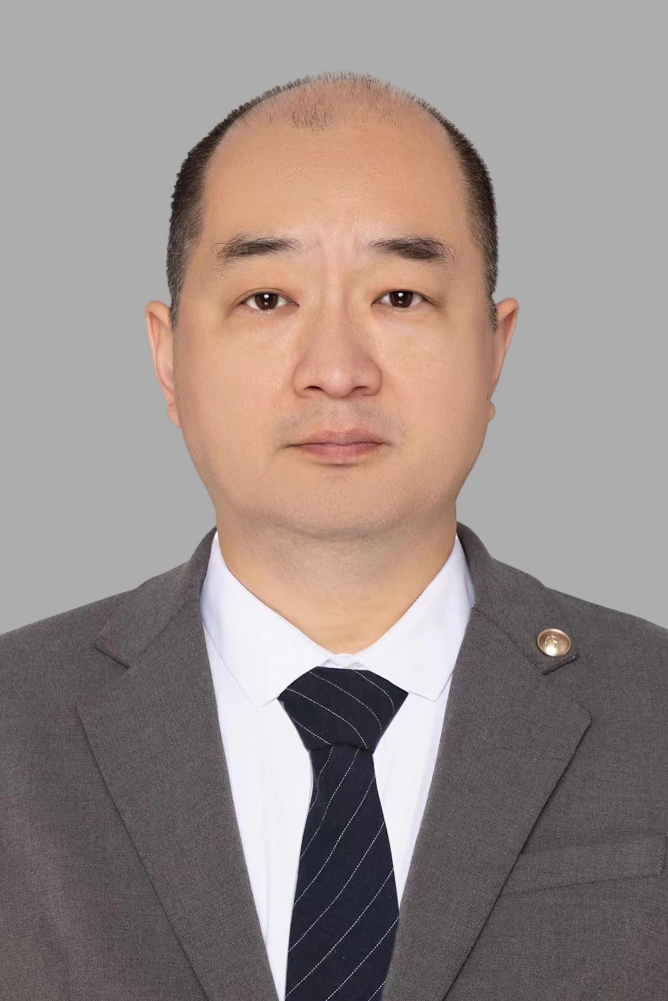 李刚