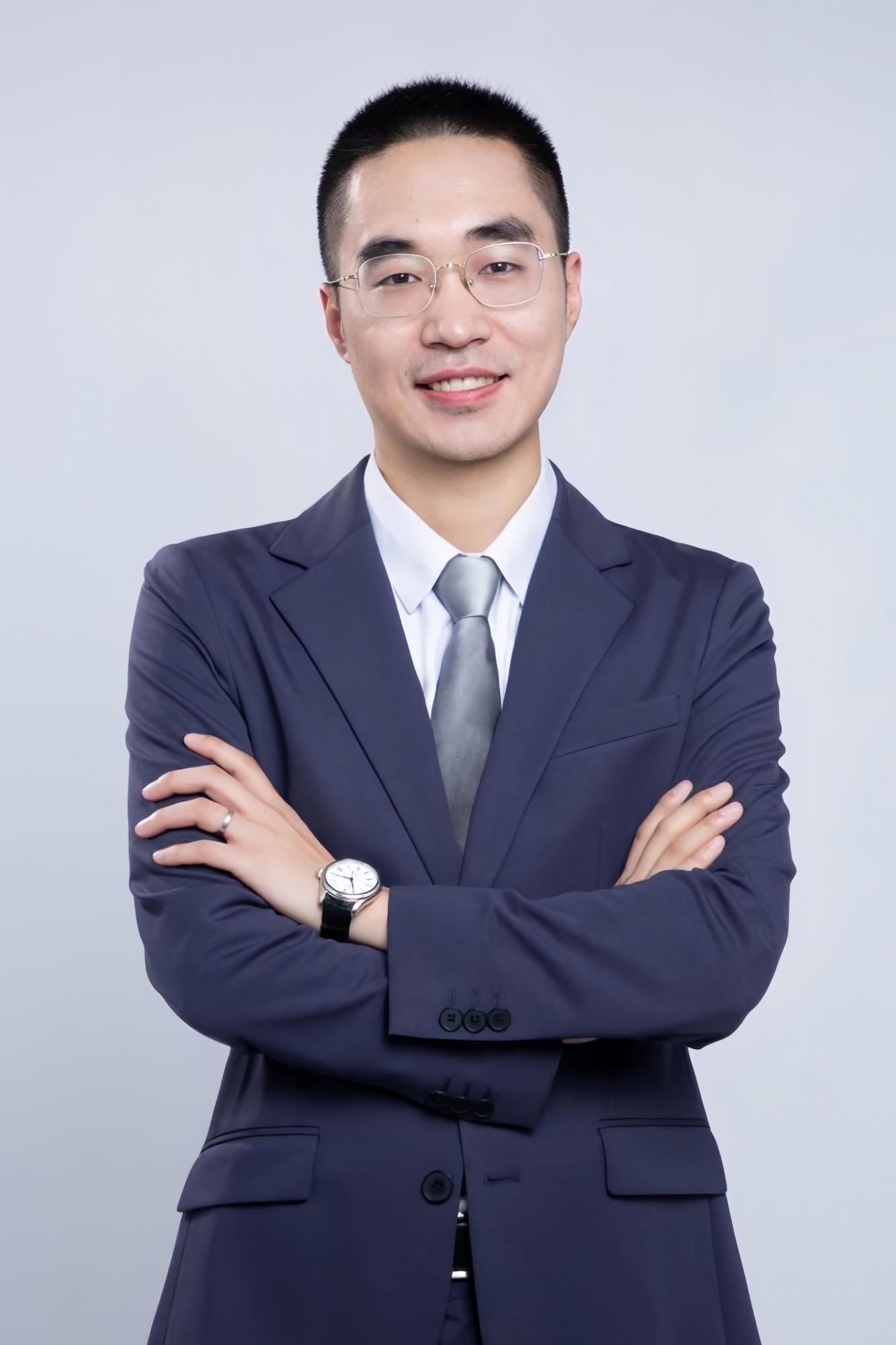 李明秋