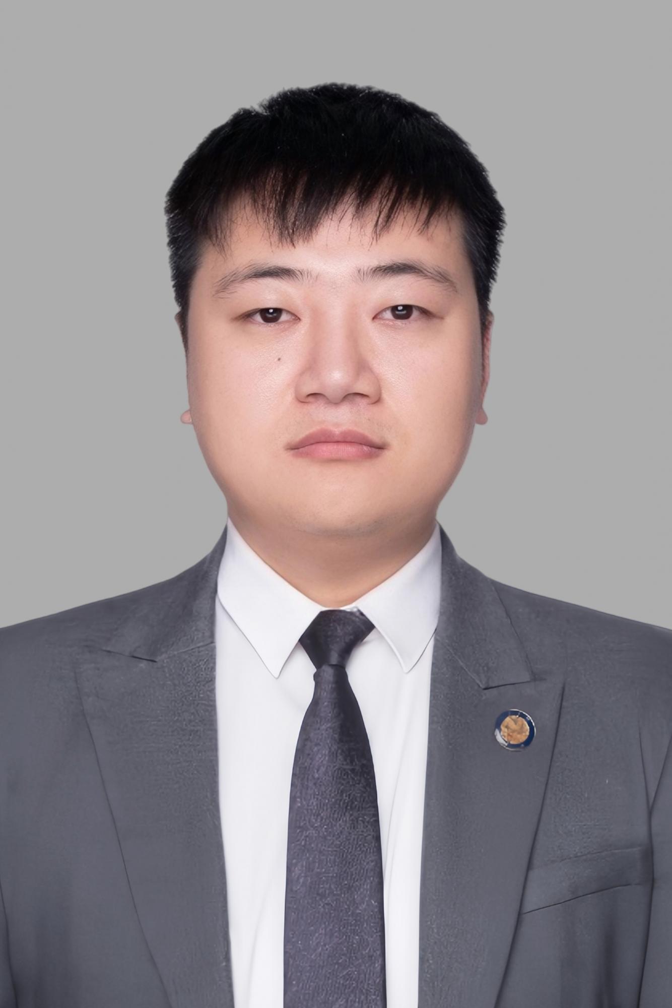 赵雷